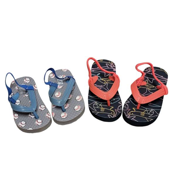 Baby Boys Flip Flops Lot of 2 Sz 3 5 6 Baseball Shark Summer‎ Shoes Sandals - Picture 1 of 12